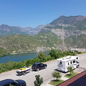 Lugina E Komanit 3*, Koman Albanie