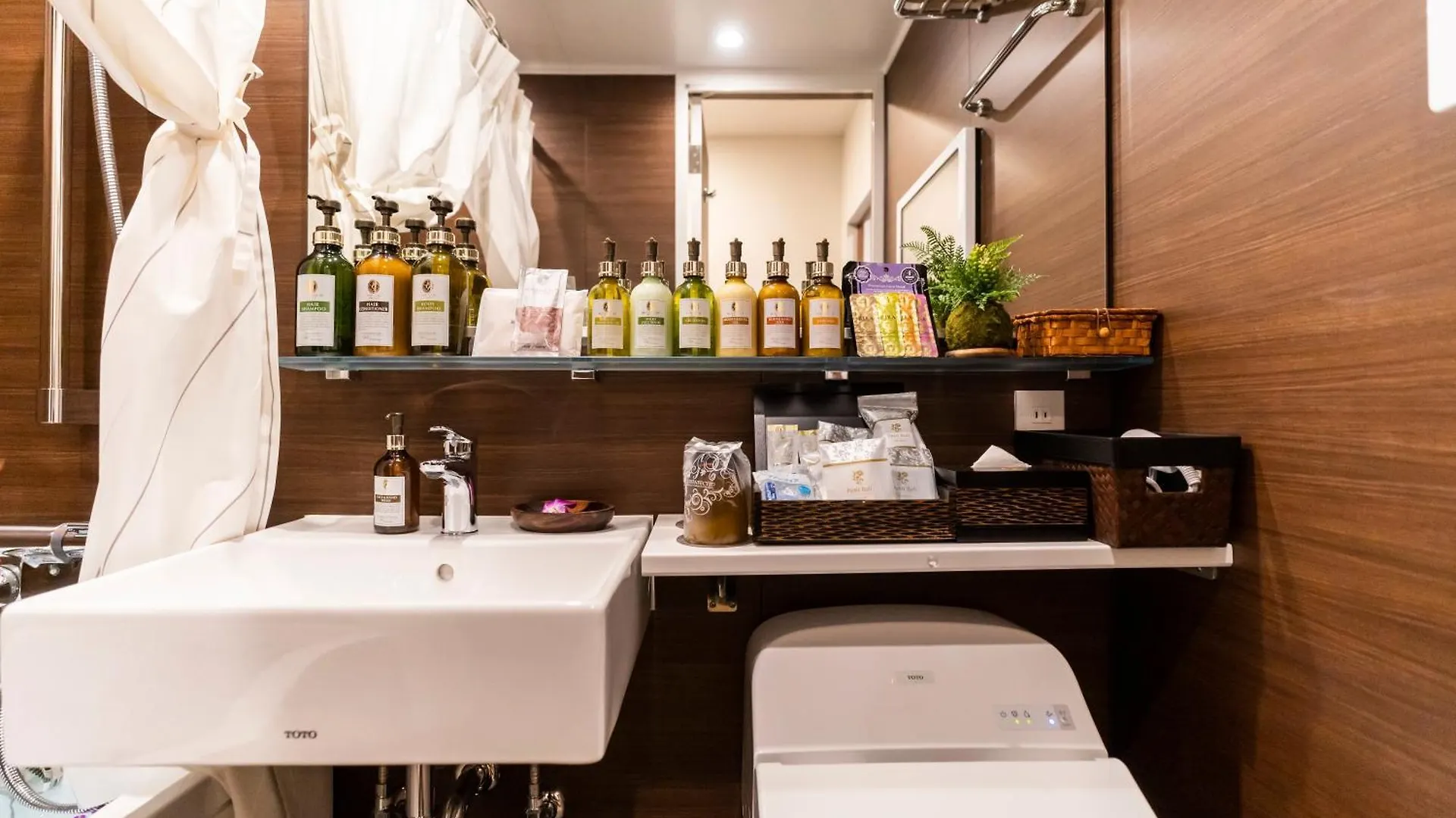 Hotel Petit Bali Garden Shin Okubo - Shinjuku Sta 15Min Walk - (Adults Only) Tokyo Japan